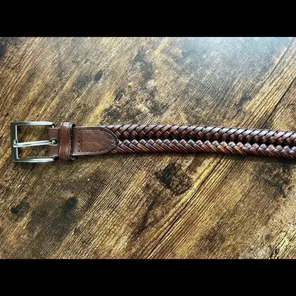 Mens brown woven belt with silver buckle